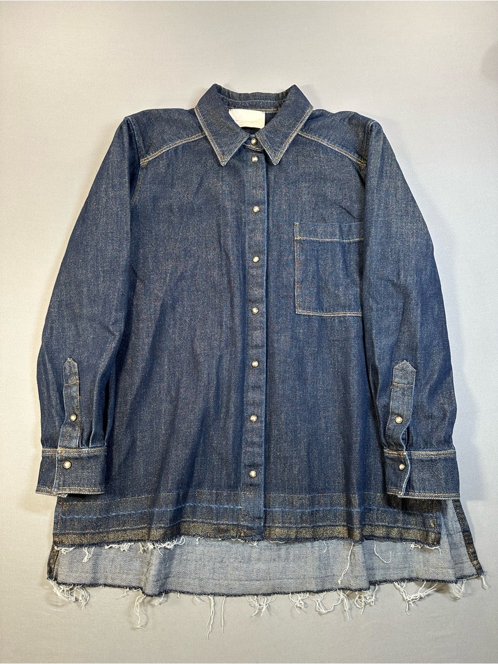 Momoni Aura Denim Laminé Shirt, Snap Front, Raw Hem - Women 42 US 12/14 - Picture 2 of 15